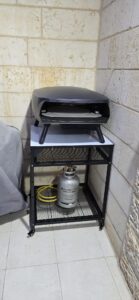 מעמד לטאבון ועליו טאבון וויט 16 רוטאנטה